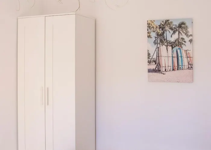 Atlantic Garden & Surf 166