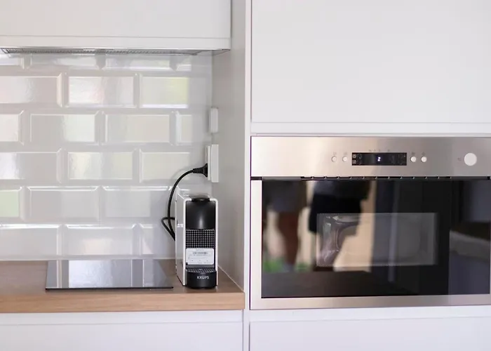 Atlantic Garden & Surf 166